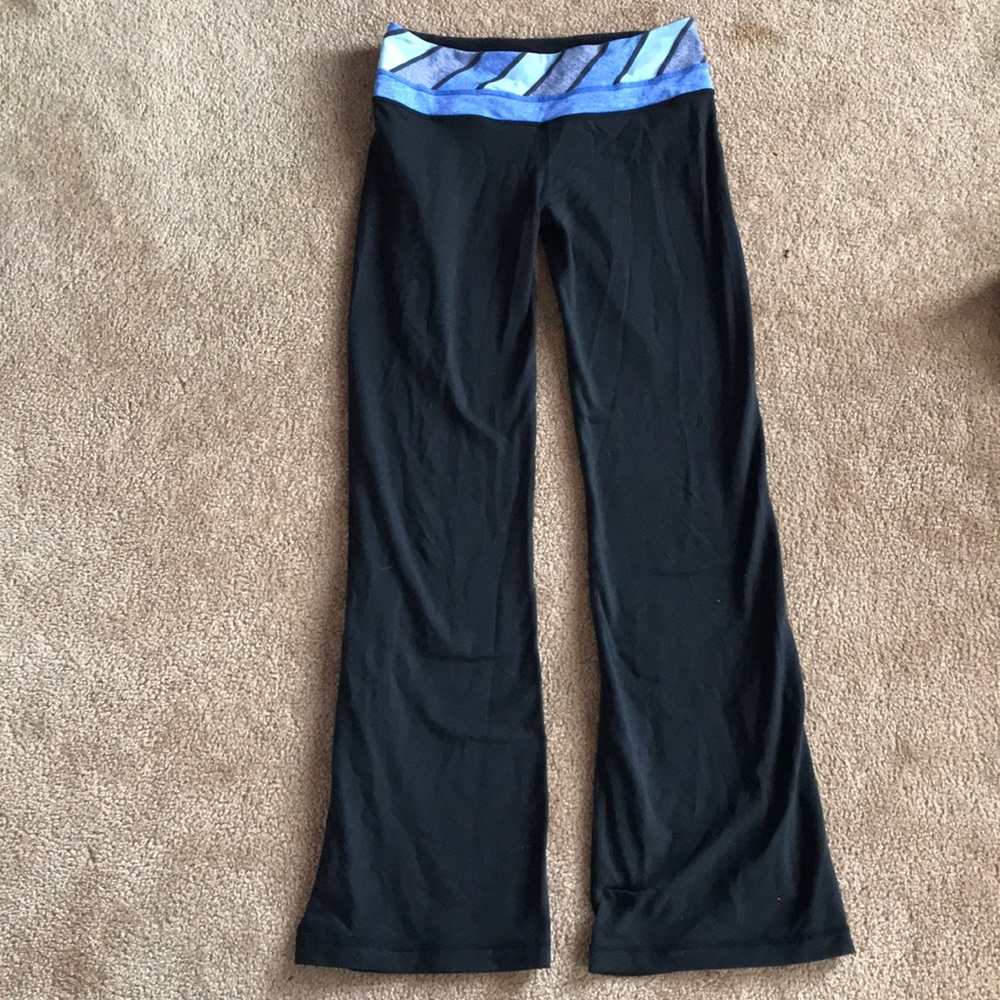 Lulu lemon size 6 yoga pants - Used